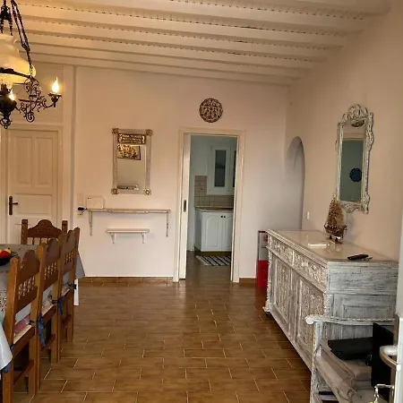 Sole Mykonos דירה